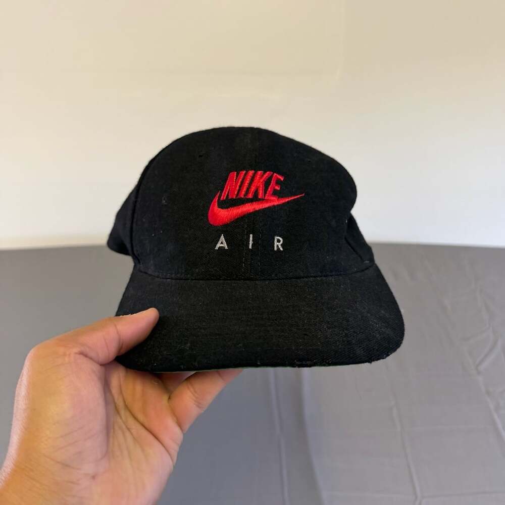 Nike Air Snapback Hat Black Red Wool Vintage 90s